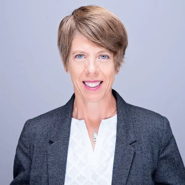 professional headshot of Tricia Lister, board candidate for Jefferson County Public Schools Board